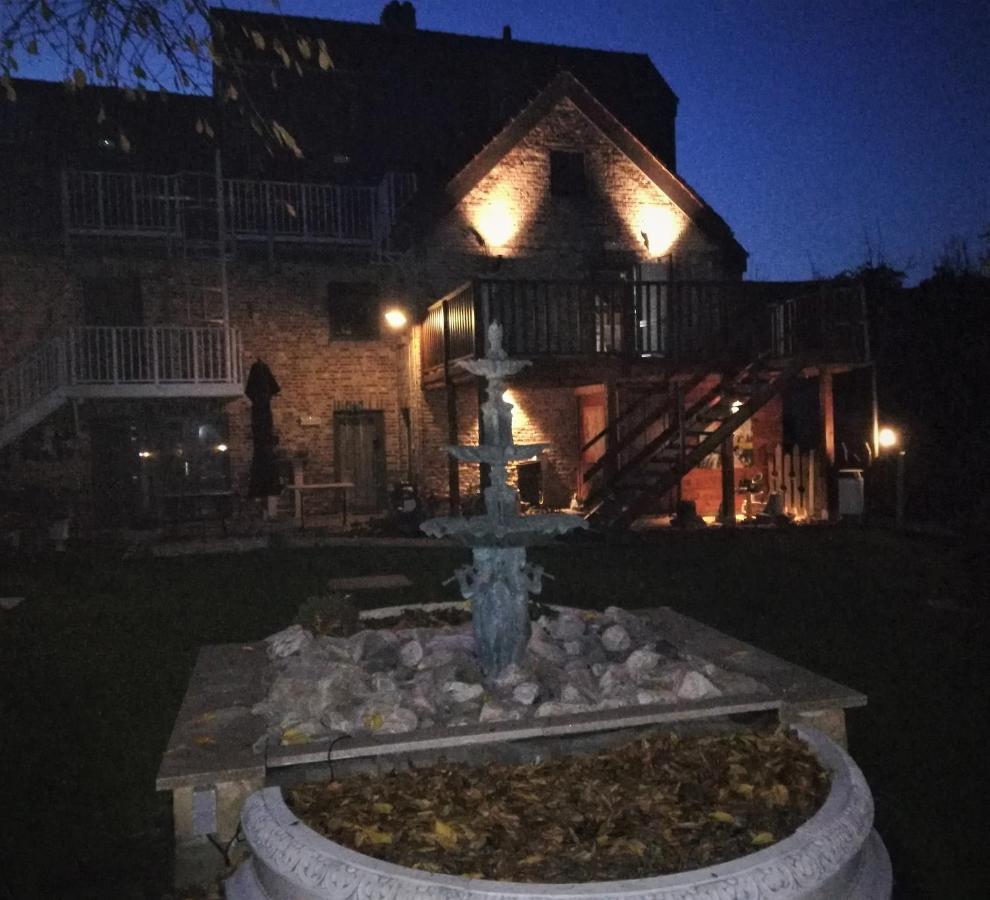 B&B De Dubbelmolen Tongeren Luaran gambar